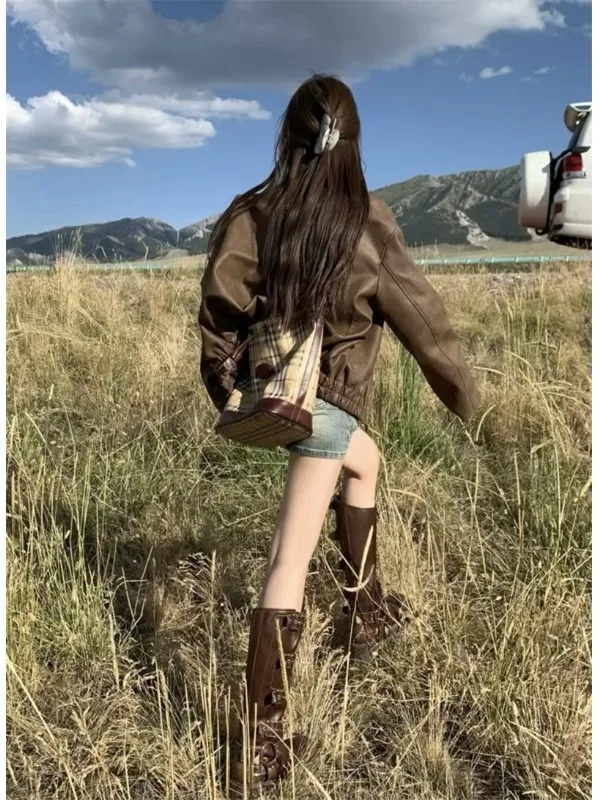 Jaet de cuero PU para motocicleta marrón Retro americano, abrigo holgado de gama alta para mujer, cárdigan de cuero súper hermoso, prendas de vestir exteriores