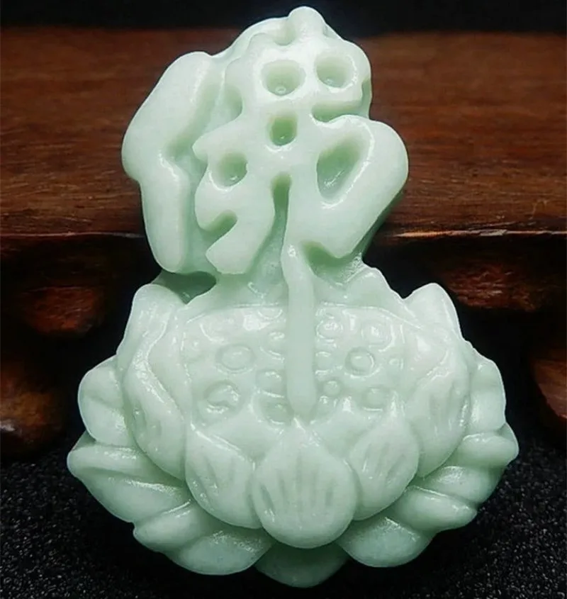 

Natural Bean Green Handmade Carved Lotus Jade Pendant, Fashionable Boutique Jewelry, Men's and Women's Buddha Shaped Necklace