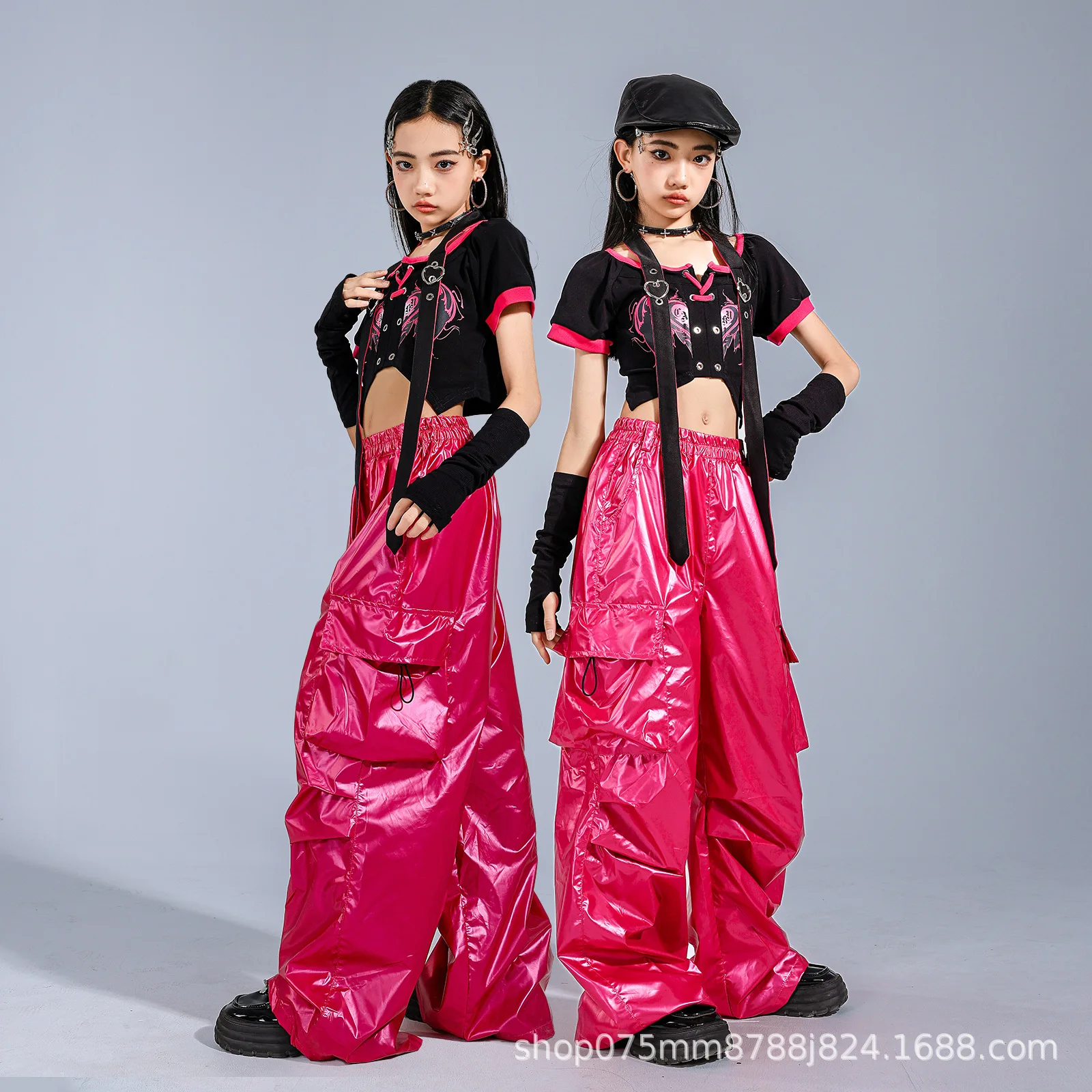 2026 New Girls Crop Tank Top Street Dance Shiny Cargo Pants Kids K-pop Streetwear Costumes Children Jazz Girl Group Clothes Sets