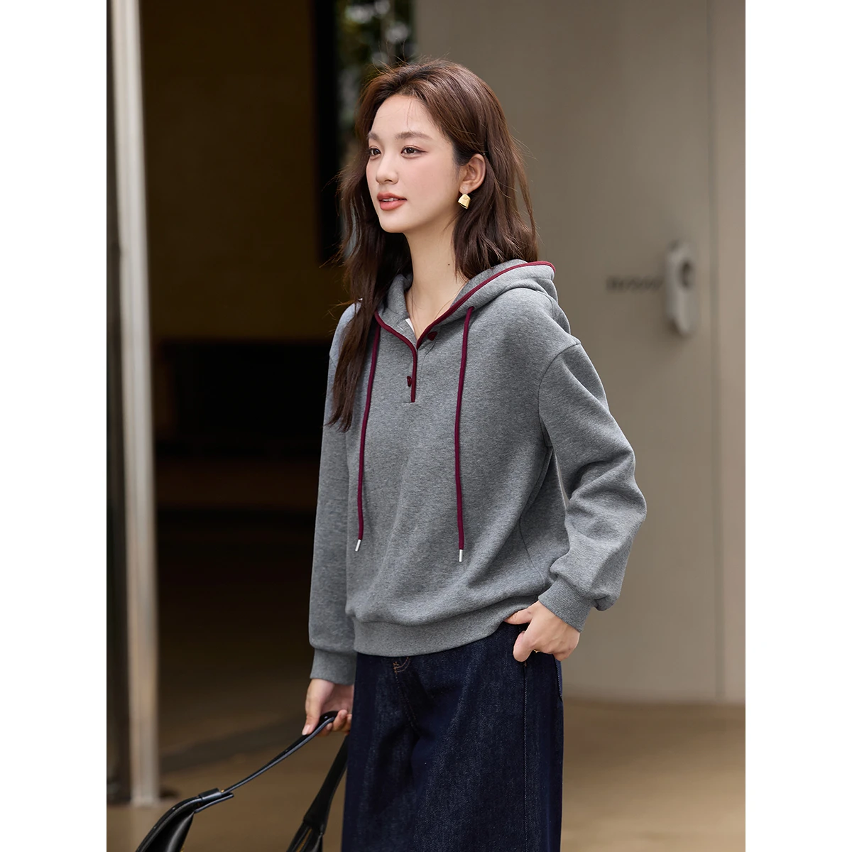 VIMLY 여성용 회색 후드티 심플한 면 혼방 플리스 안감 대비 색상 스웨트셔츠 2025 오버사이즈 두꺼운 여성 겨울 상의 A3537