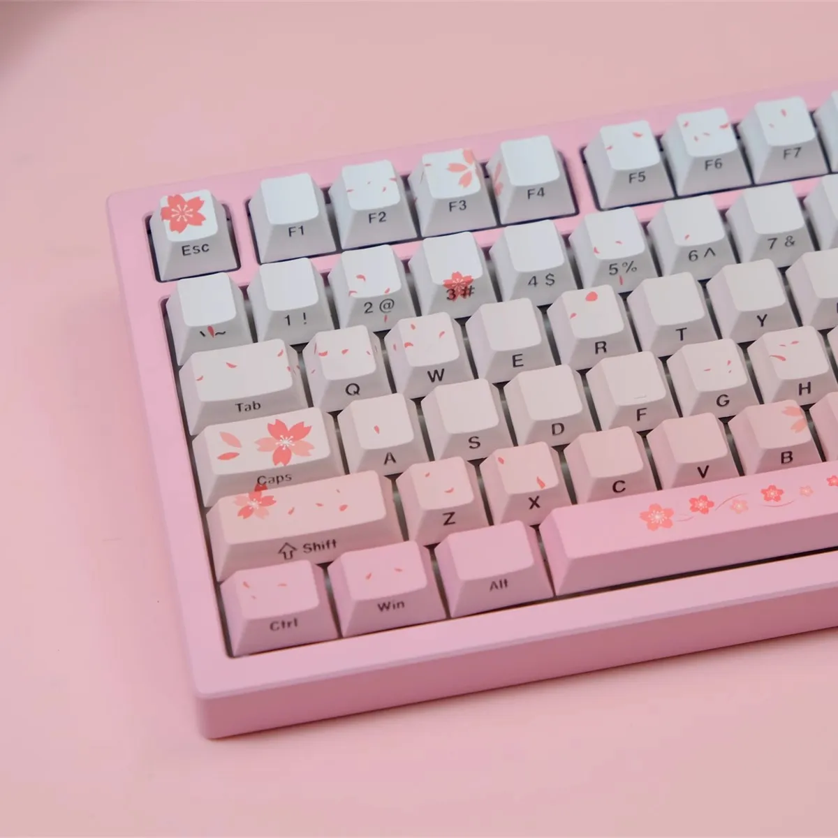 135 Keys/set Sakura Gradient Pink Keycaps PBT Dye Subbed Side Printed Backlit Key Caps Cherry Profile Keycap For Wooting 60 75