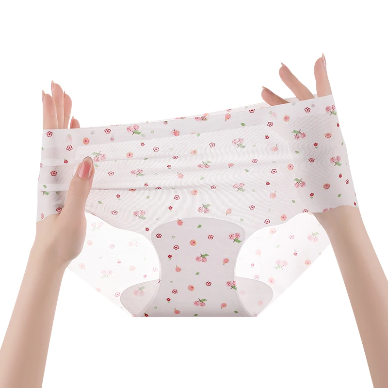 3Pcs Fashion Underwear for Women Ice Silk Women's Panties Set Lingerie Sexy  Briefs Lady Triangular Underpants Seamless