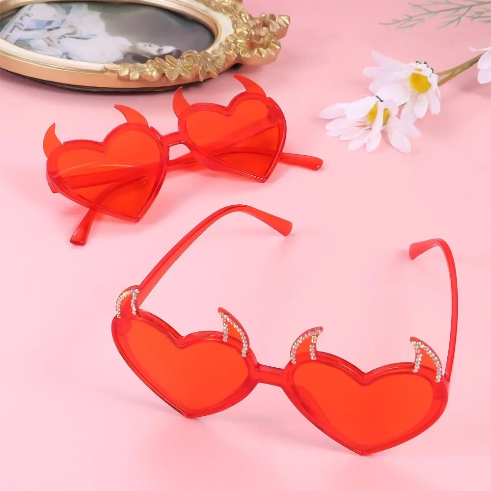 Devil Ear Heart Shape Sunglasses for Halloween/Party Cosplay Glasses UV Sun Glasses for Women Men Novel Halloween Decoration