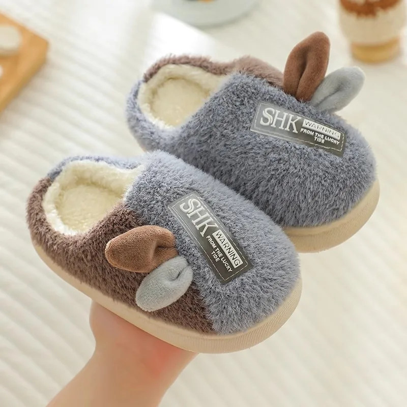 

Boys' Cotton Slippers Autumn And Winter Girls' Parent-child Shoes Indoor Plush Anti Slip Cute Children's Woolen Slippers
