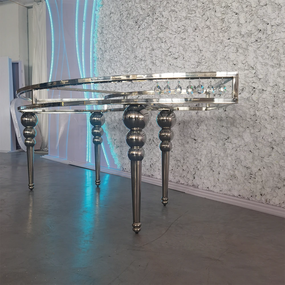 

Столы для свадьбы с зеркальной стеклянной столешницей и золотистой оправой из нержавеющей стали на 20-30 персон