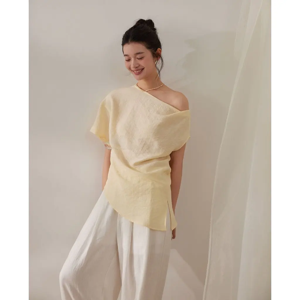 

Mega.M Thirteen Lines Women's Minimal Fashion Casual Pants Old Money Style Lazy Sleeve Slant Shirt Gentle Short Sleeve