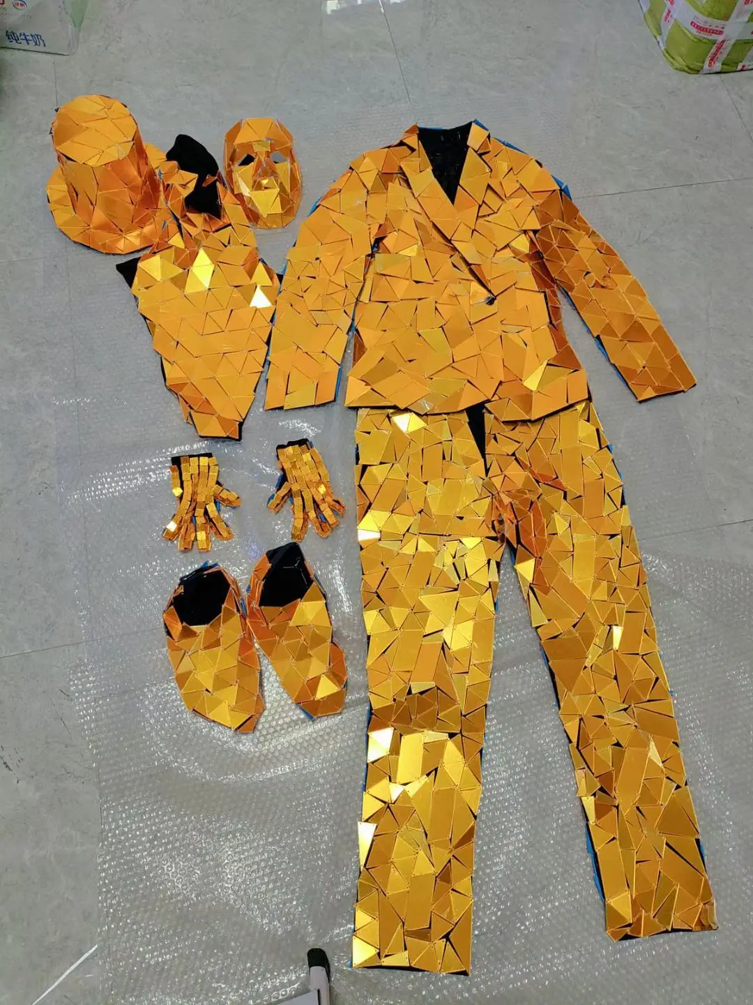 Tenue en verre de danse robot pour hommes, miroir doré imbibé, spectacle sur scène de luxe, costume de cosplay d'Halloween, tenue de chanteur, fête