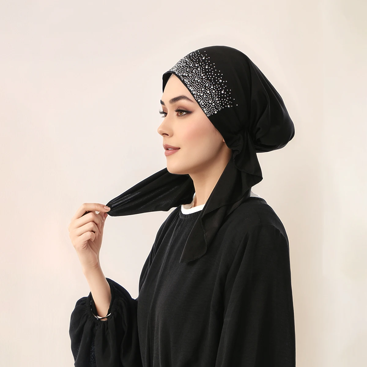 

Новые блестящие шапки со стразами, женские мусульманские хиджабы, мгновенный шарф, Амира, ислам, тюрбан, платок, повязка на голову, внутренняя шапка, шарфы