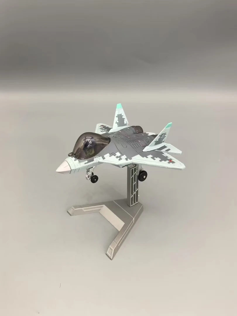 

Литая под давлением металлическая модель самолета, игрушка Q, версия SU57, модель самолета, миниатюрный сплав для детей, сборный подарок авиации