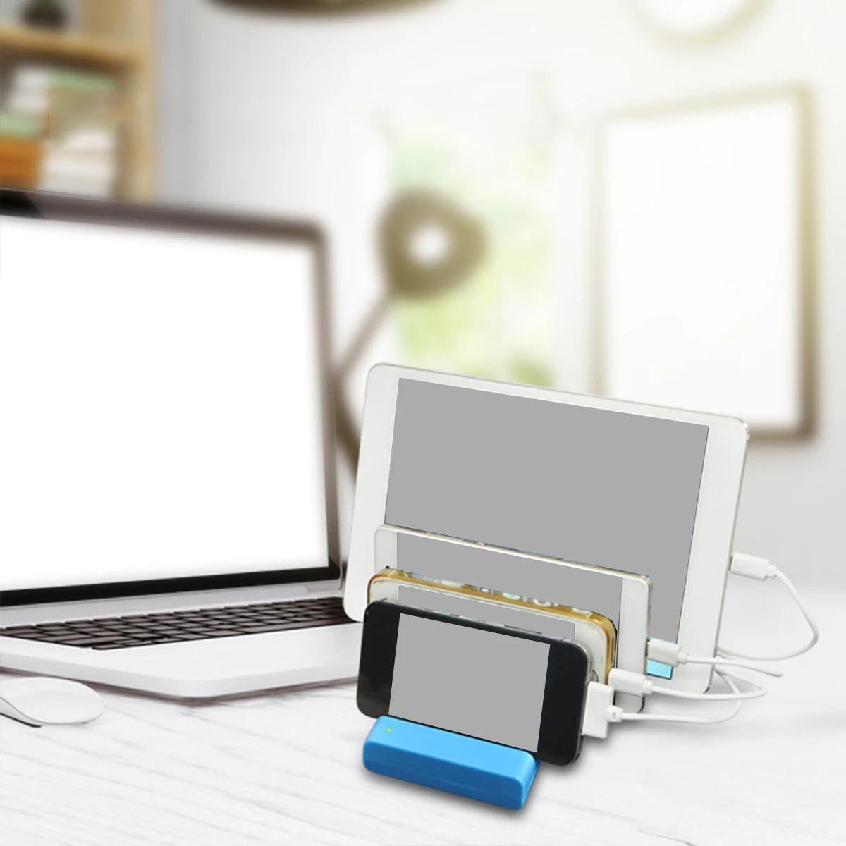 

Зарядная станция для смартфона, 4 USB-порта, держатель для мобильного телефона, прочный материал, органайзер для домашнего офиса, док-станция для планшета