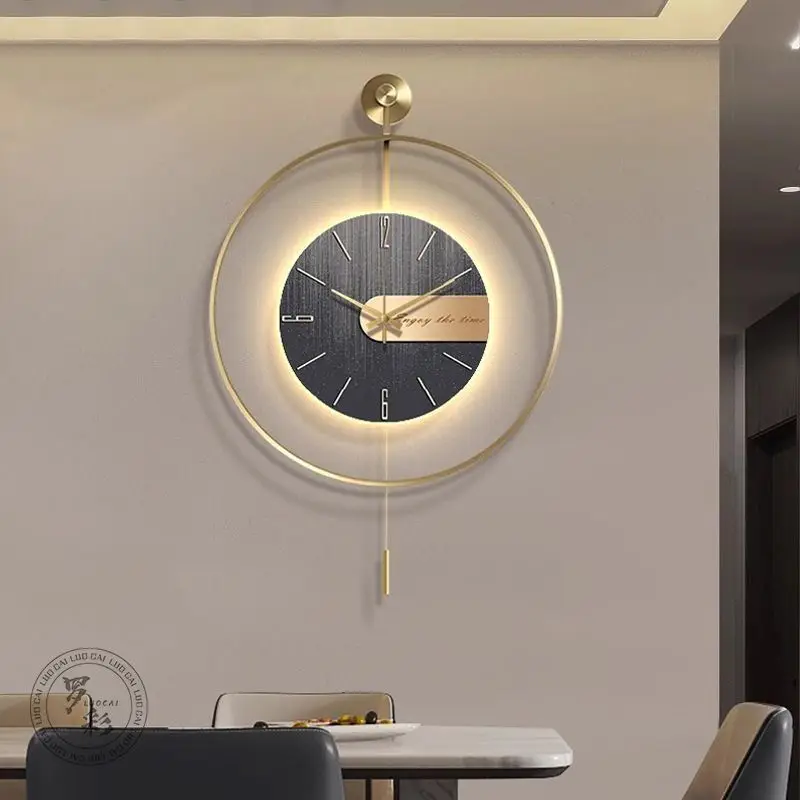 Spanish Minimalist Living Room Clock, Creative Light Luxury Wall Clock for Restaurant Decor, Simple Modern Art Silent Timepiece