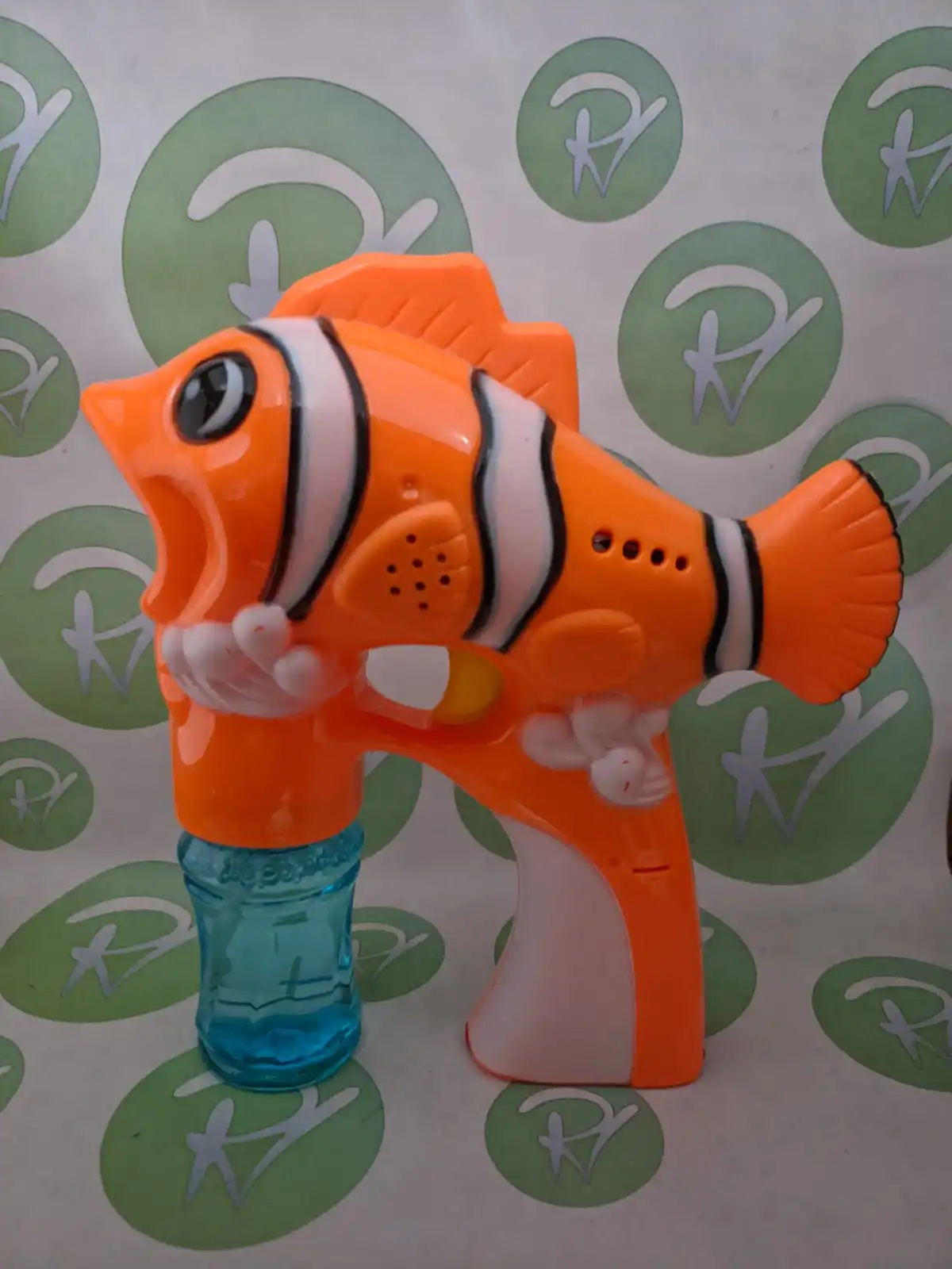 Bubble Machine-Automatic and Musical-Clown Fish Shape-Nemo Style