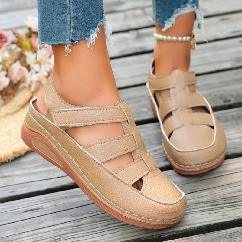 Damen-Sandalen, Sommerschuhe, Keilabsatz, geschlossener Zehenbereich, ausgehöhlt, lässig, Strand, Wandern, Damen, Retro-Mode, 2026