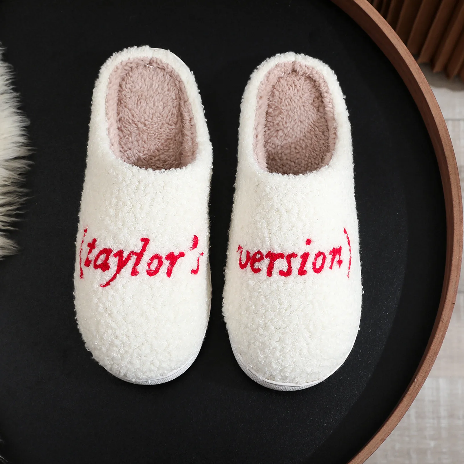 

Winter Cotton Slippers Red Letter Thick Sole Version Men Women Solid Comfortable Anti-slip Fur Cushion Slides 2024 Home Shoes