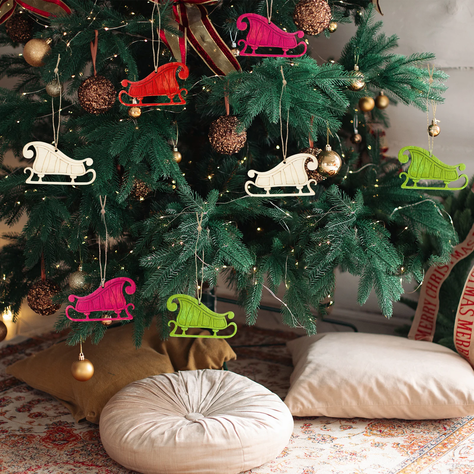 

10Pcs Christmas Wooden Hanging Pendants Set Festive Decorative Tags for Home Garden Yard Porch Tree Holiday Party Decoration