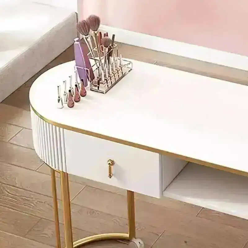 

Equipment Professional Manicure Tables Supplies Nail Wheel Table Salon Makeup Storage Reception Nageltisch Desk Designer