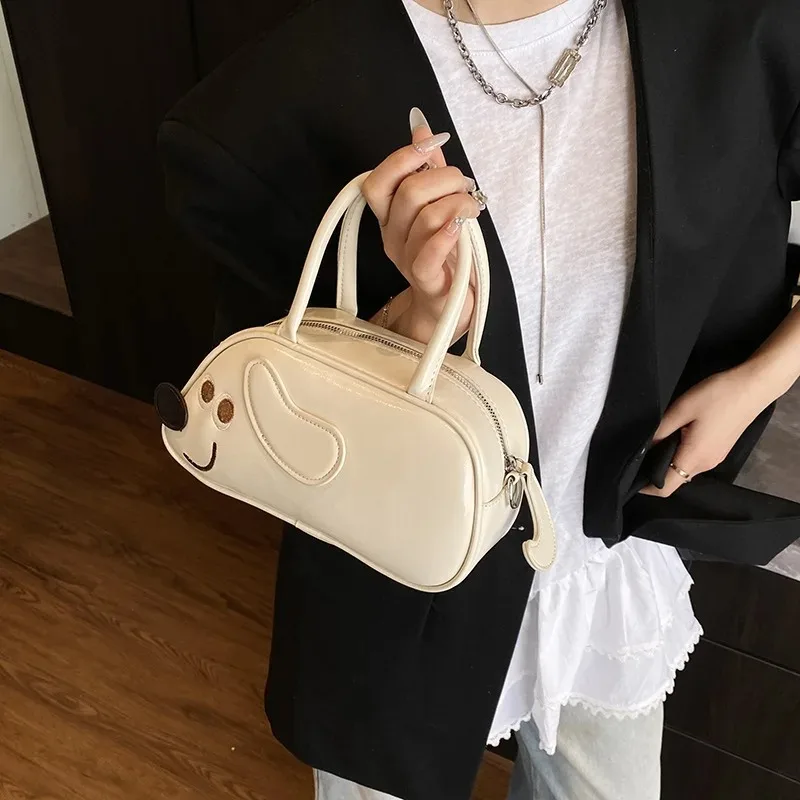 Borsa a tracolla retrò a forma di cartone animato: stampa giocosa di bassotto, tracolla e portatile in pelle vegana, essenziale primaverile