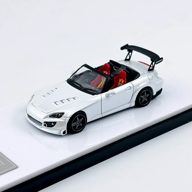 

Литая под давлением оригинальная ложка S2000 в масштабе 1:64, металлическая белая копия, модель автомобиля из сплава с открытым верхом, классический коллекционный орнамент