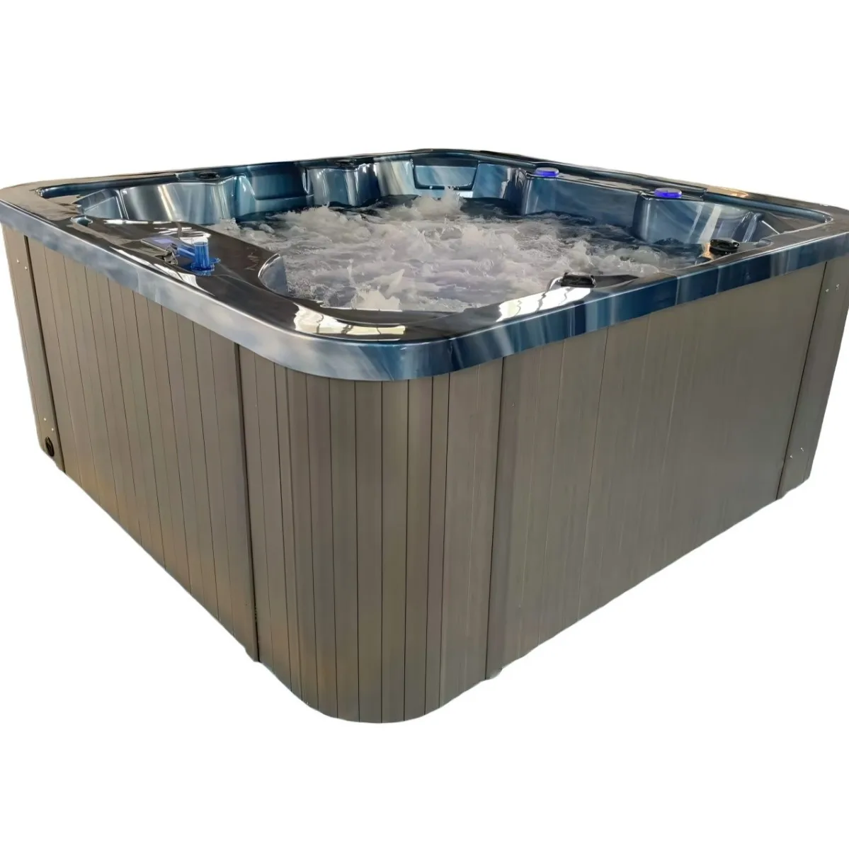 6 people outdoor large pool family courtyard surfing Jacuzzi bath