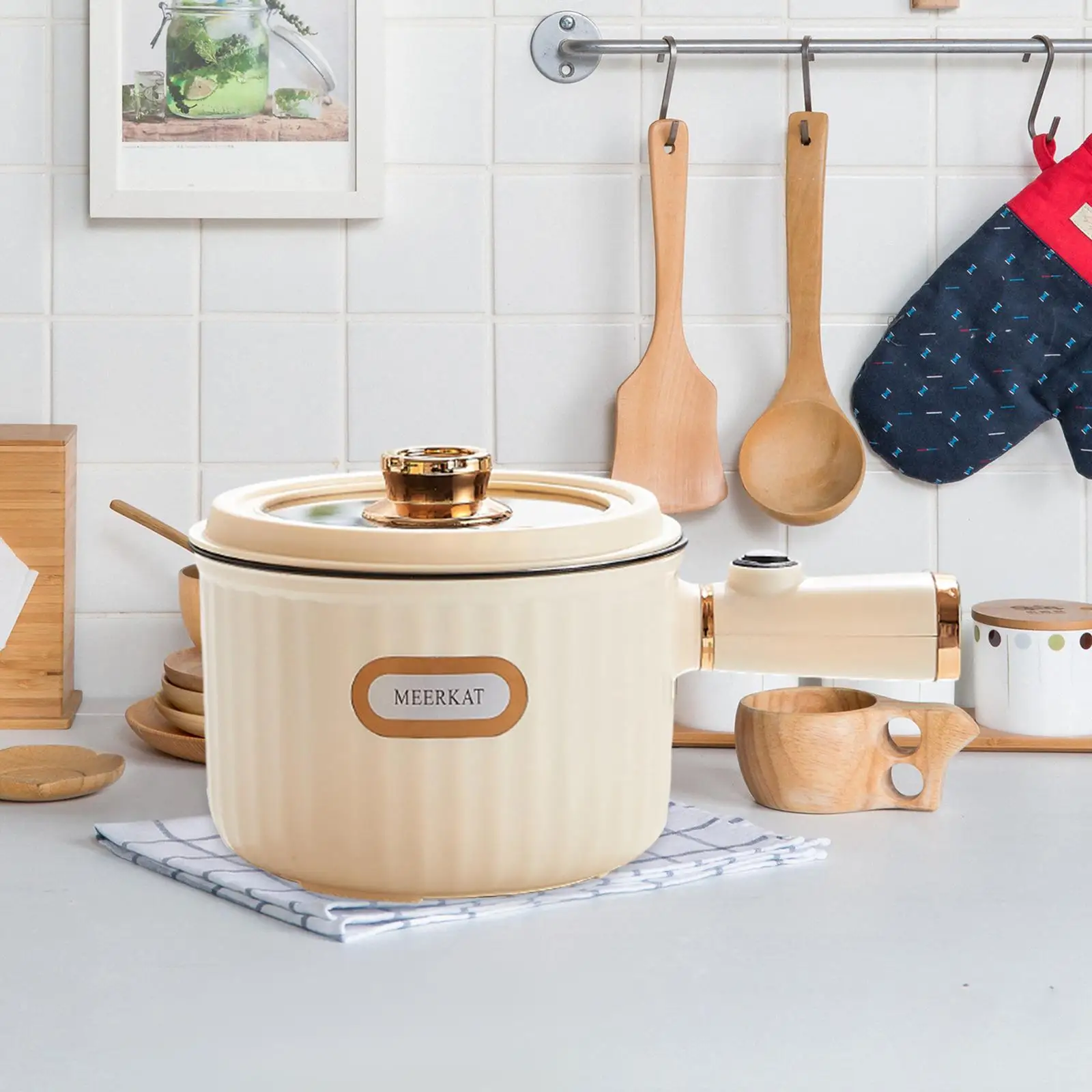 Multi Functional Mini Cooker Pot Nonstick Household 1.6L Multifunctional Electric Skillet for Oatmeal Ramen Steak Dumpling