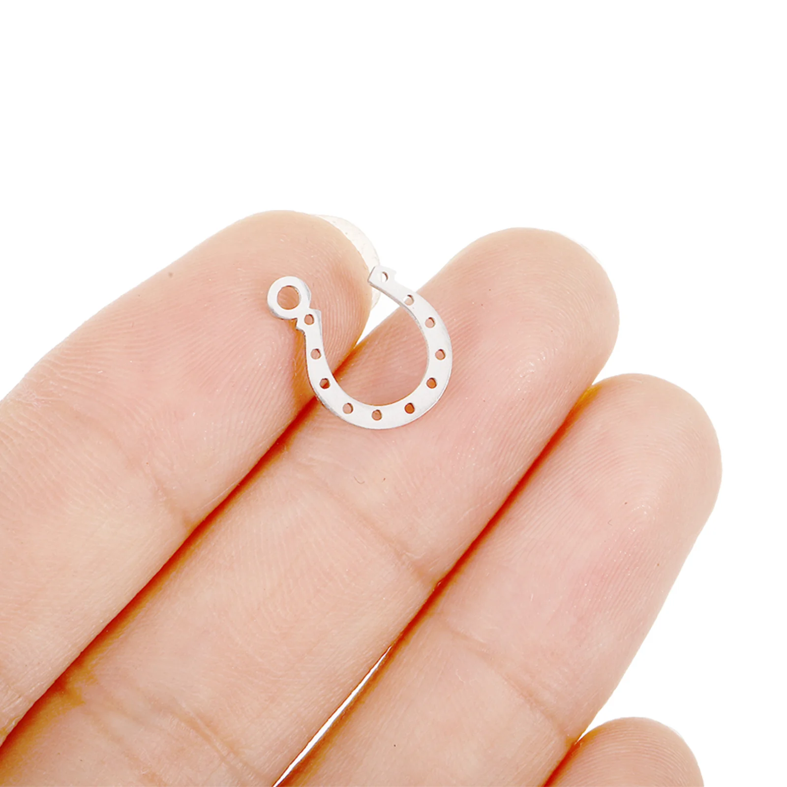

10Pcs Horseshoe Charms Pendant Titanium Steel DIY Jewelry Making Materials Creative Craft Accessories for Necklace Bracelet