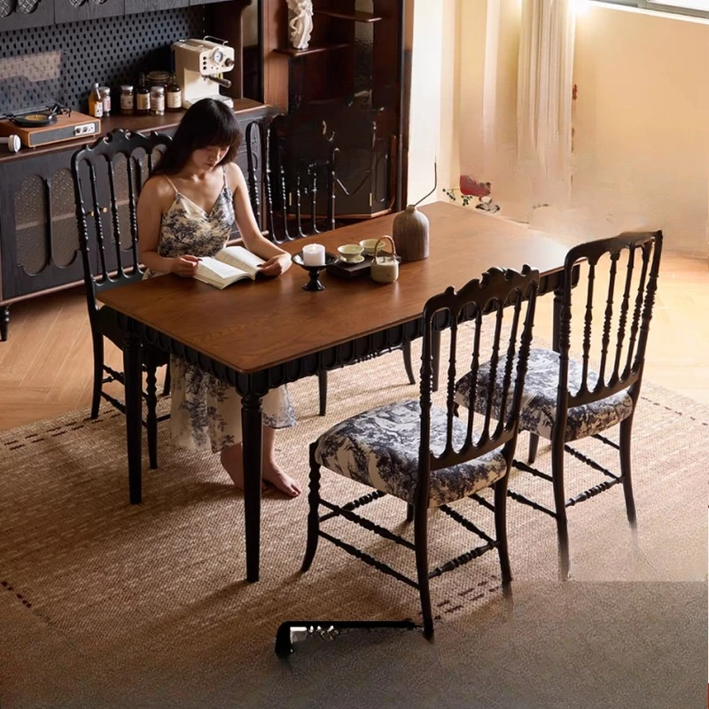 

French retro solid wood dining table, medieval living room household rectangular table