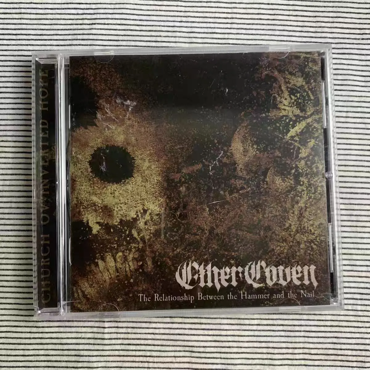 

CD August 5, 2022 Ether Coven Hammer and Nail Rock CD: Записанные педальным методом + вокал с первого приспособления, сохраняющие первозданную энергию живого выступления