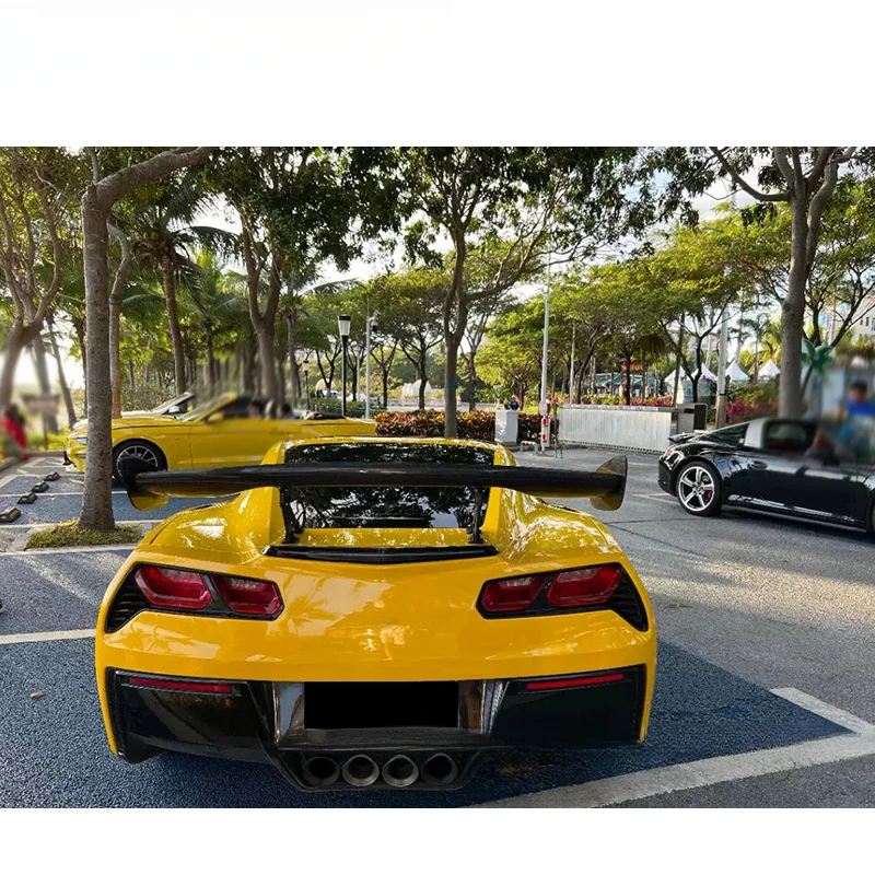 Suitable for Chevrolet Corvette C7 rear spoiler carbon fiber GT high-profile spoiler high-performance fixed wing modification