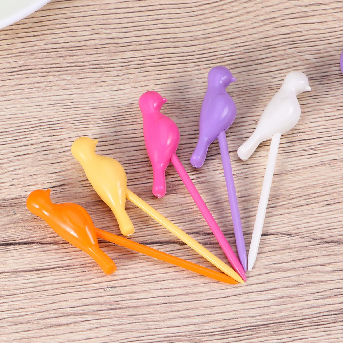 

6pcs Bird Shaped Plastic Fruit Forks Holder Dessert Picks Party Home Decor Reusable Food Tools Kitchen Bar