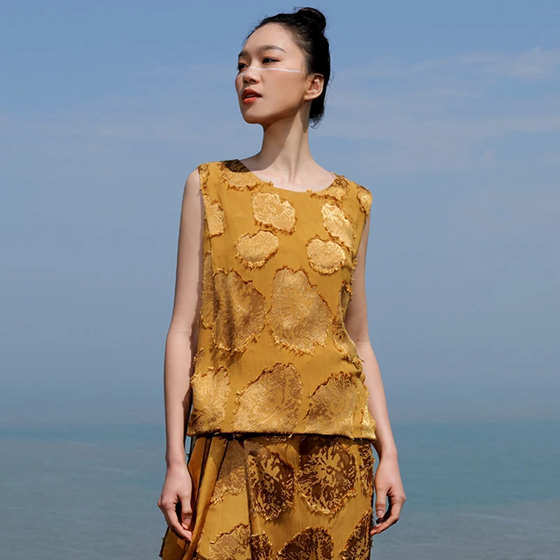 

Silk Trimmed Embroidered Color Vest Summer New Faionable round Ne Svel Saree Silk Top Women's Faion