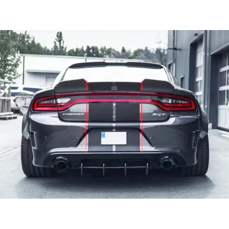 

НОВИНКА Подходит для зарядного устройства 15-21, SRT-Hellocat, крышка палубы из настоящего углеродного волокна, спойлер багажника Ducktail Highkick, стиль SK