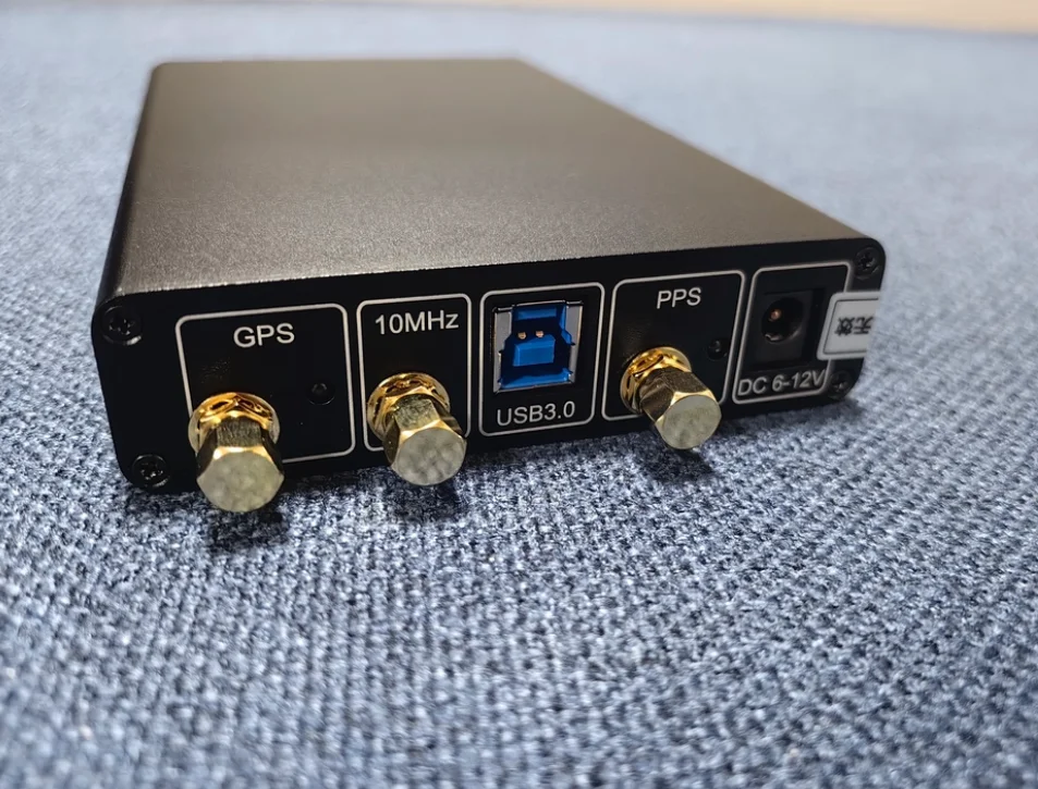 TQTT B210 SE New Version SDR High Software Defined Radio Transceiver with VIRTEX6 Chip Replacement for USRP B210