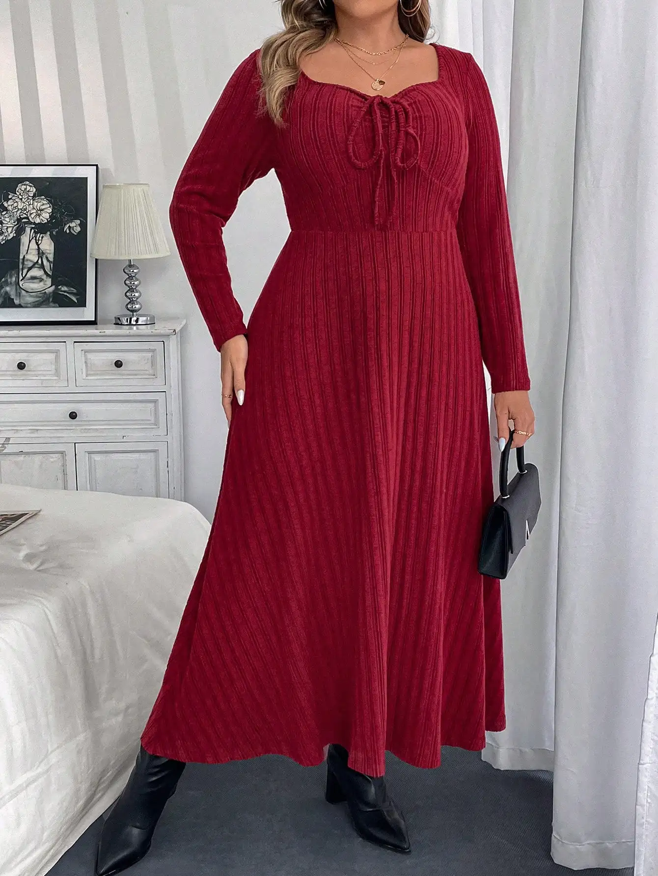 Plus Size Solid Color Long Sleeve Dress, Spring & Autumn For New Year Clothes Maxi Women Outfit view 3