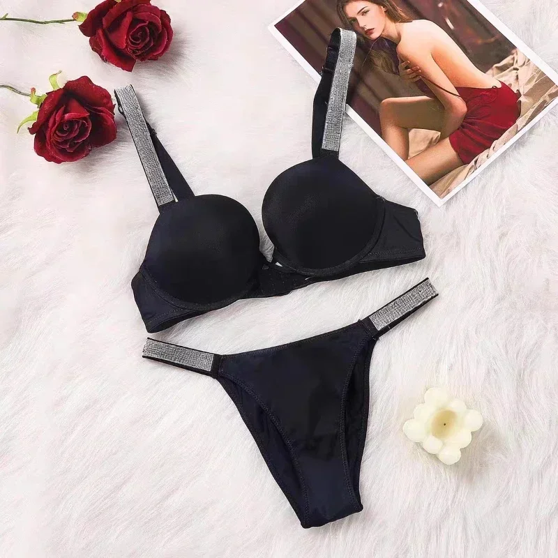 Strass lingerie sexy tendência alças push up sutiã e tanga conjunto sutiã confortável ajustável reunido roupa interior atacado