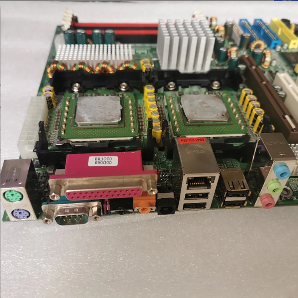 

Материнская плата рабочей станции LGA604 DPI533-SATA