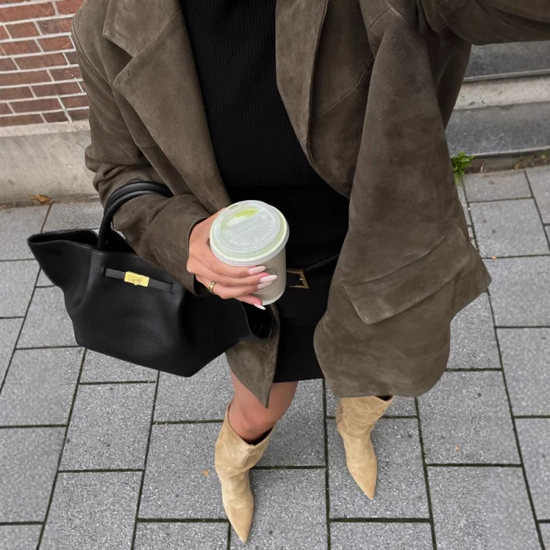 

2025Европейский и американский осенний новый женский модный элегантный повседневный замшевый однобортный пиджак в британском стиле