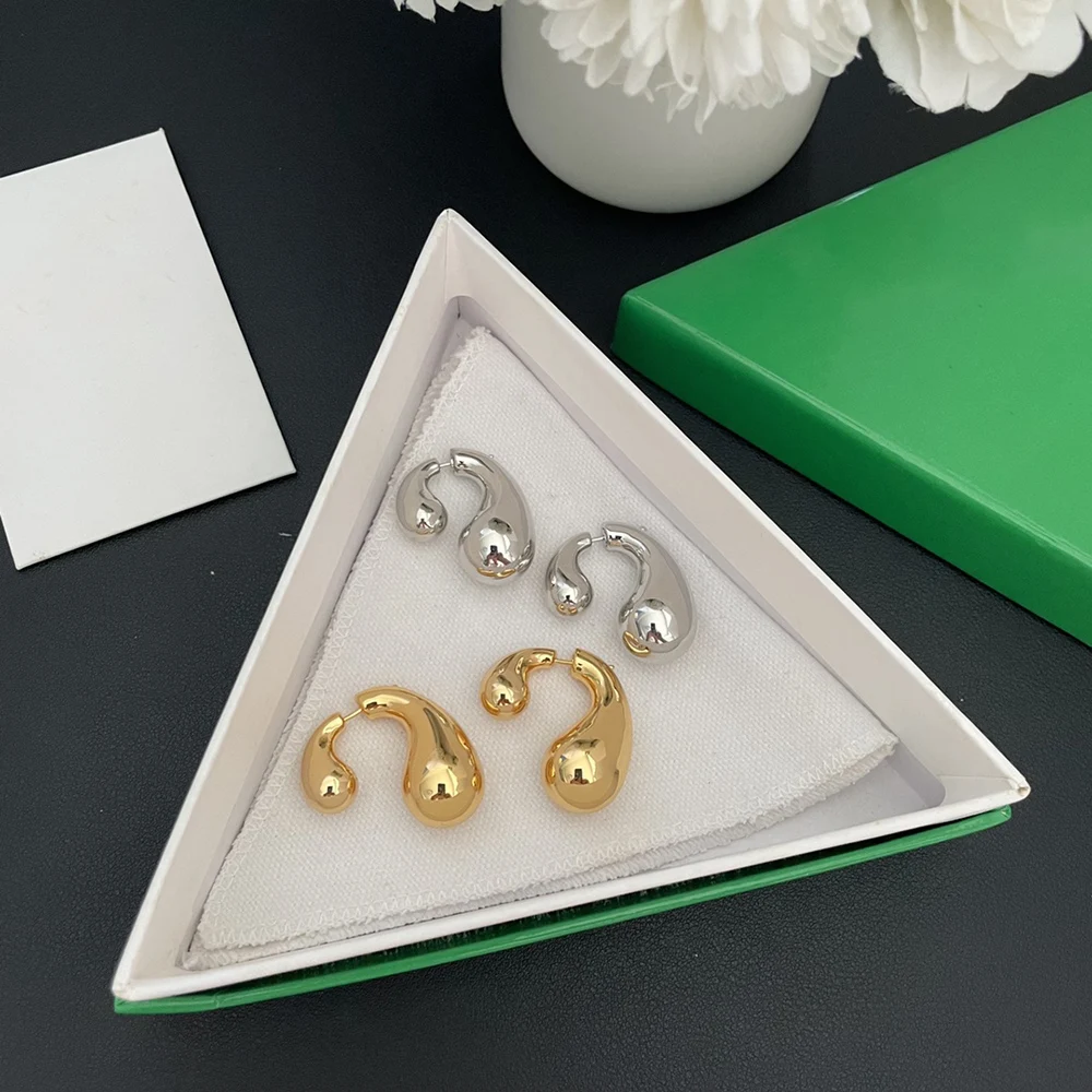 

Báthory Elizabeth 2024 Hot Famous Vintage Designer Irregular Front Rear Drip Stud Earrings Women High Fashion Quality Jewelry