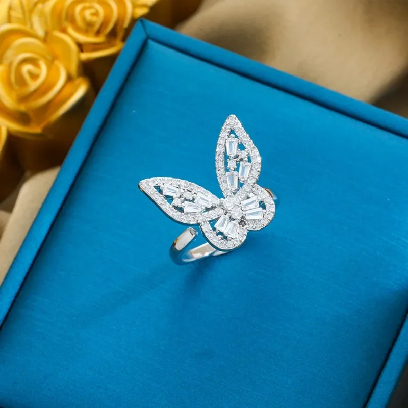 

The best-selling women's butterfly opening ring of 2025 is a luxurious and elegant ring.