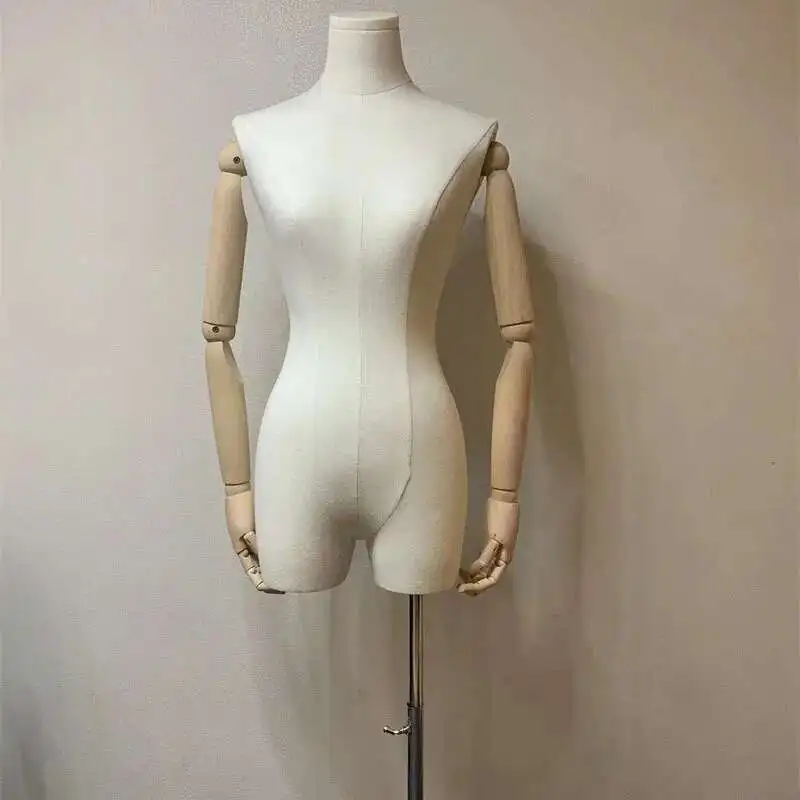 

Half-length Mannequin for Women's Clothing Store Korean Mannequins with Metal Base Window Display Stand Commercial Model Props M
