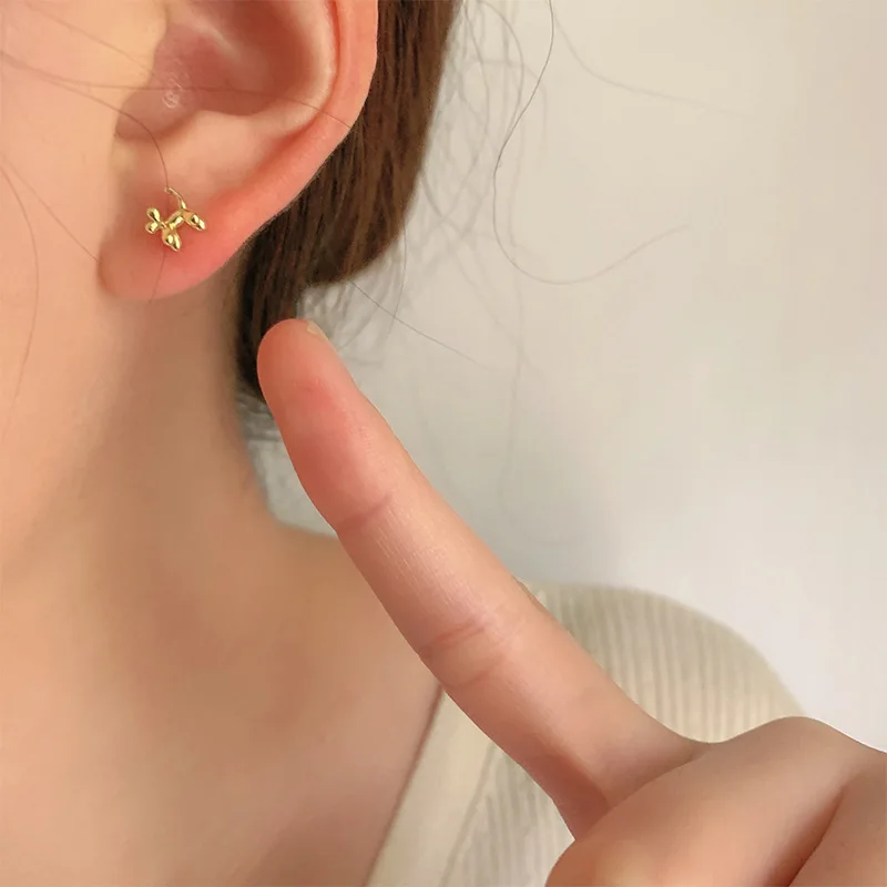 Creative Gold Silver Color Cute Little Animal Stud Earrings For Women Simple Playful Earring Jewelry Daily Wear Accessories