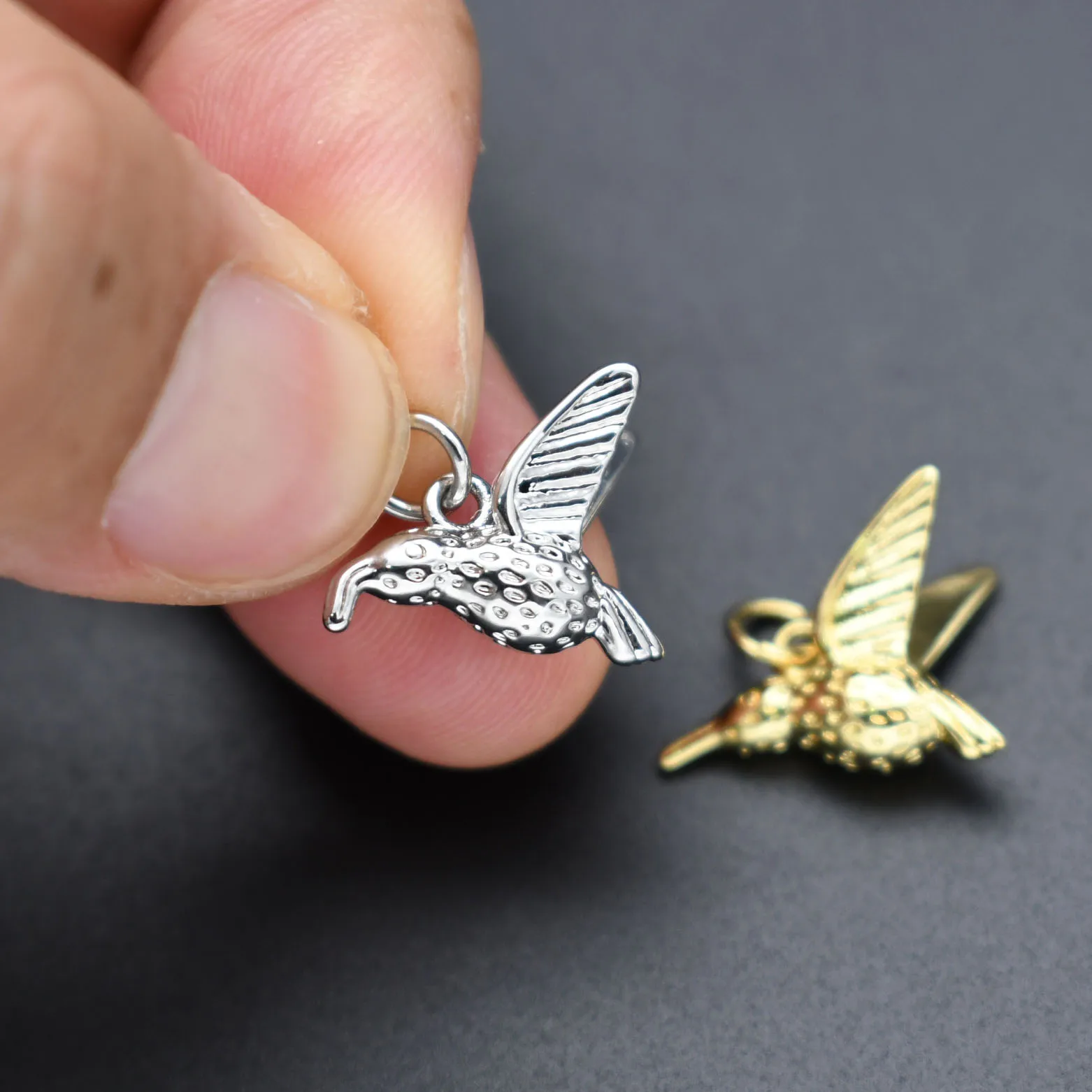 Fashion Jewelry for Women High Quality Gold Plated Solid Cute Little Bird Kawaii Charms Pendant for DIY Necklace Bracelet