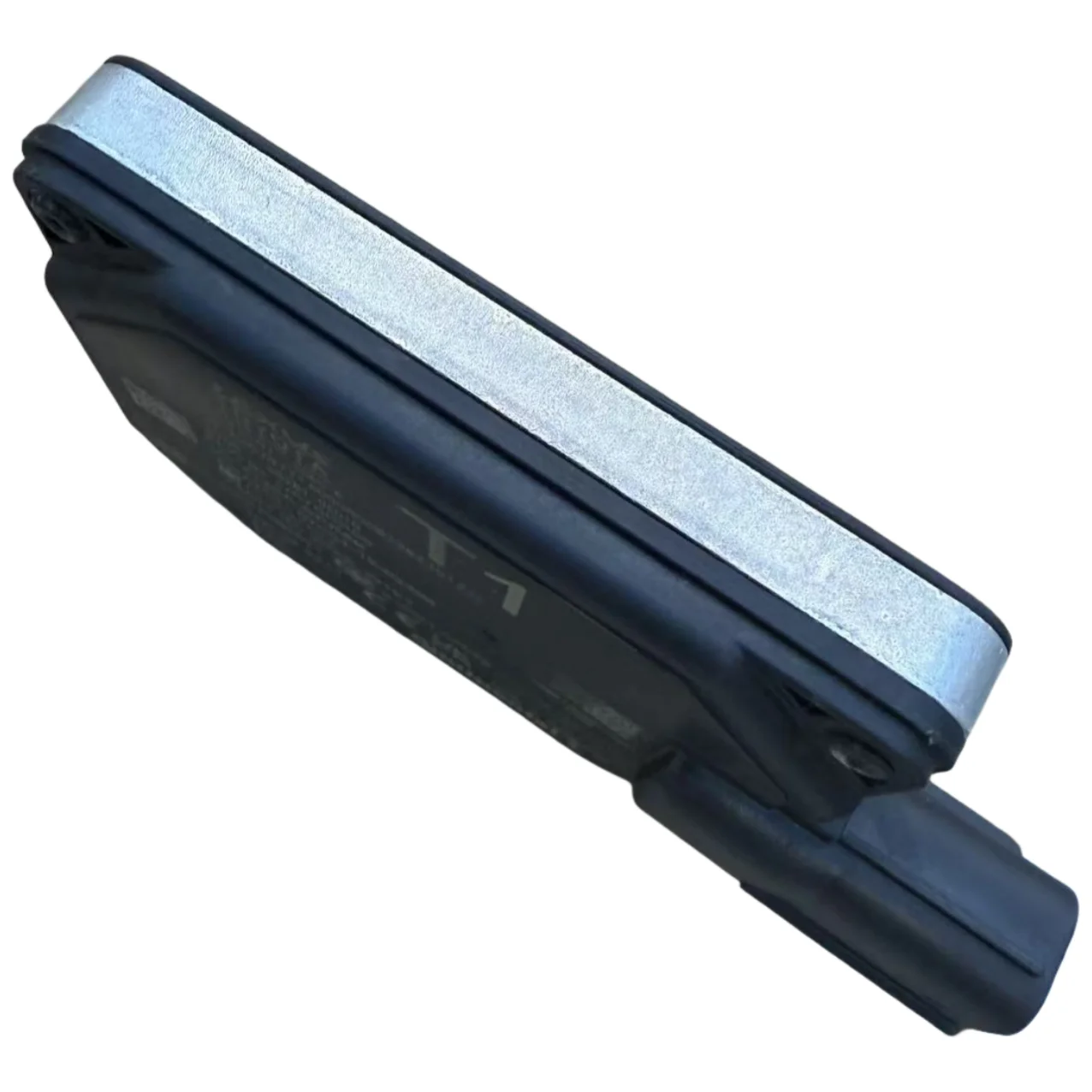 88162-0E133 Blind Spot Monitor Radar Sensor 881620E133 For Toyota Camry 2025 2026 view 3