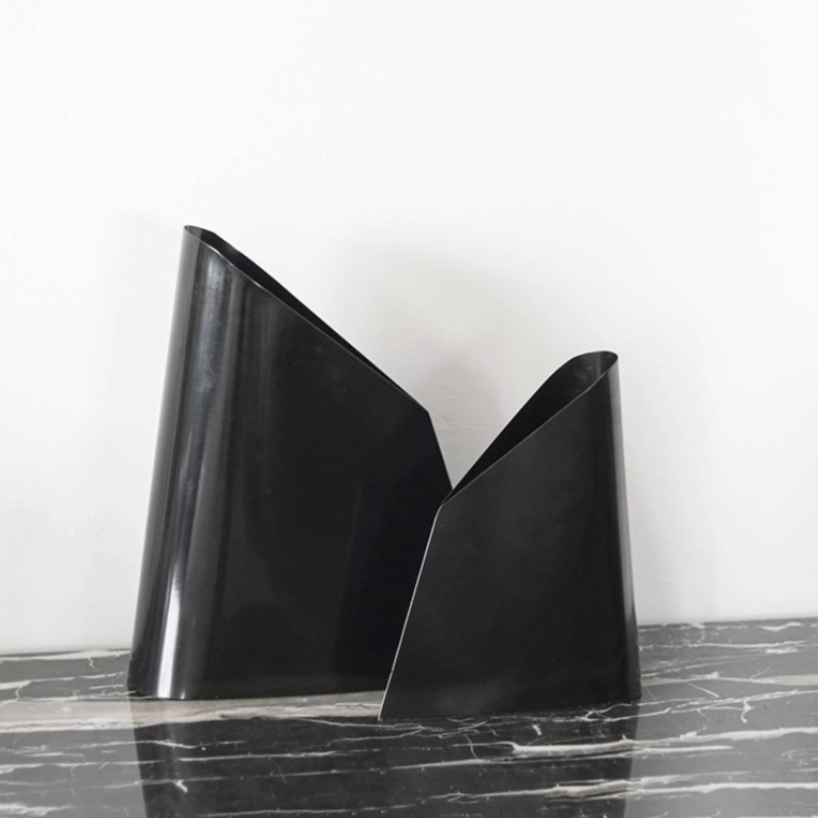 Trapezoid Vase Contemporary Sculptural Vase Sleek Slim for Entryway, Dining Table