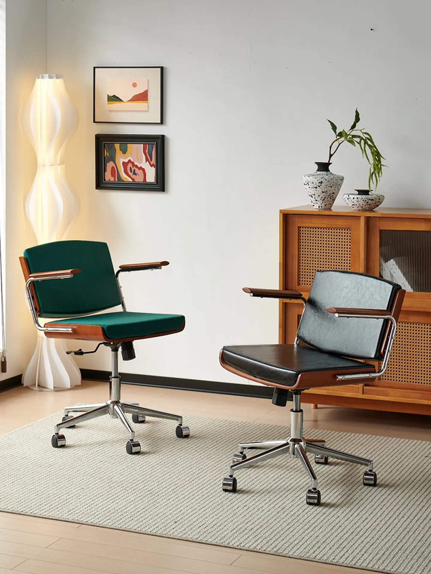 Solid Wood Ergonomic Adjustable Swivel Computer Chair Mid Century Bauhaus Berlin Chair Study Room Comfortable Home Office