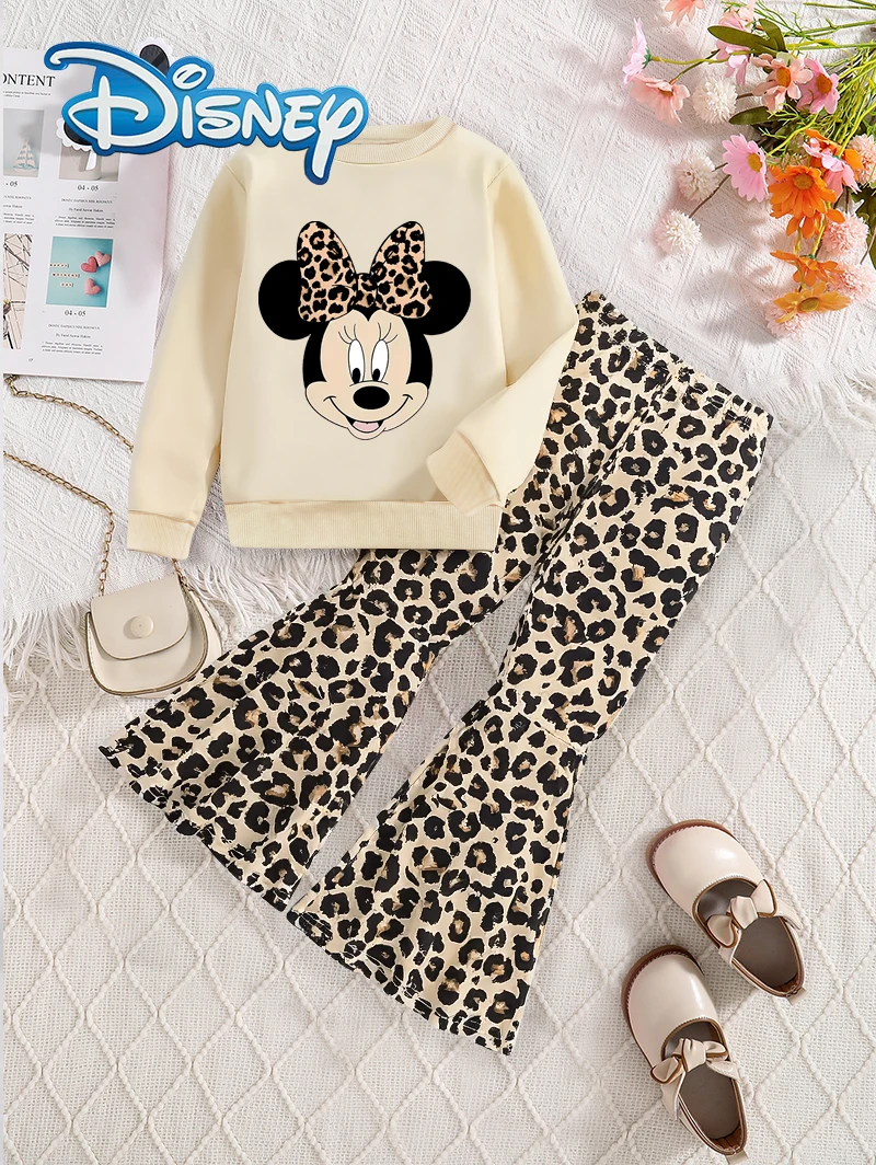 

2Pcs Disney Officially Licensed Mickey Mouse Autumn/Winter Casual Long Sleeve Sweatshirt and Flared Pants Set, Leopard Print Baby Cartoon Minnie Mouse Adorable Print, Children's Everyday Outing Versatile Comfortable Clothing, Girls' Fashionable, Energetic