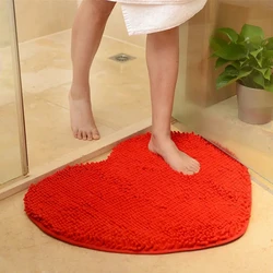 Chenille Bathroom Pads Heart Shape Solid Color Mats Doormat Bathroom Non-sllip Absorbent Floor Mat Soft Bedroom Small Carpet