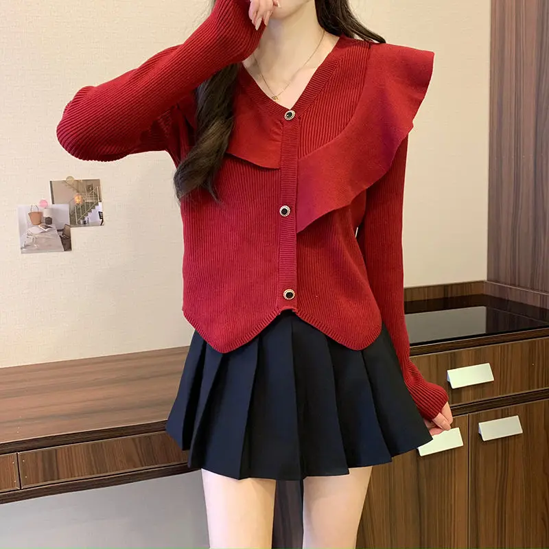 Large Size Women's Clothing Design Fat Mm Korean Version Ruffled Edges Irregular Design Slim Fit Slimming Effect Knitted Sweater