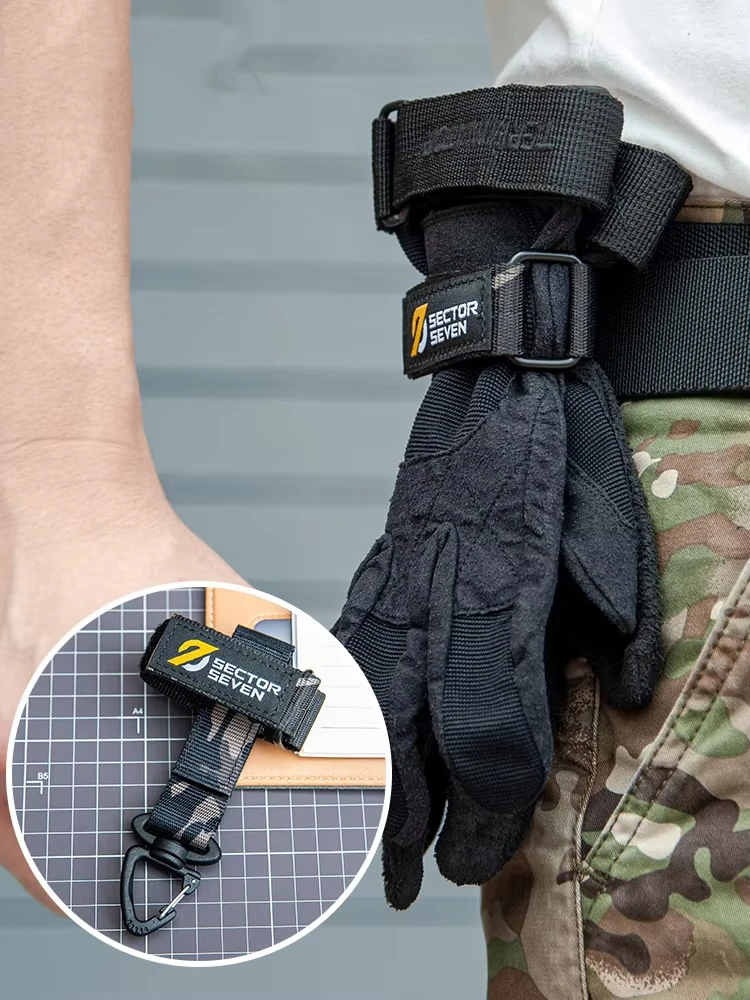 Multifunctional glove buckle outdoor tactical gloves mountaineering rope storage anti-loss hook buckle