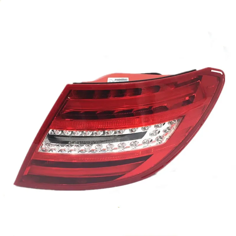 Per Benz W204 classe C C180 C200 C220 C250 C260 C280 C300 11-13 gruppo fanale posteriore a LED indicatori di direzione luce di retromarcia accessori