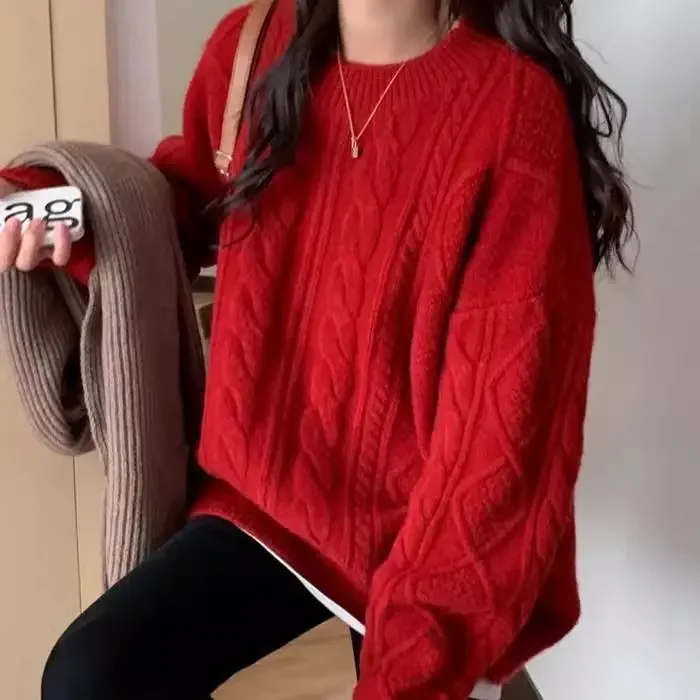 Red Twist Verdickter Strickpullover Damen Lose Rundhalspullover Winter Neujahrsmode Top Weich Gemütlich Herbst Winter 2025